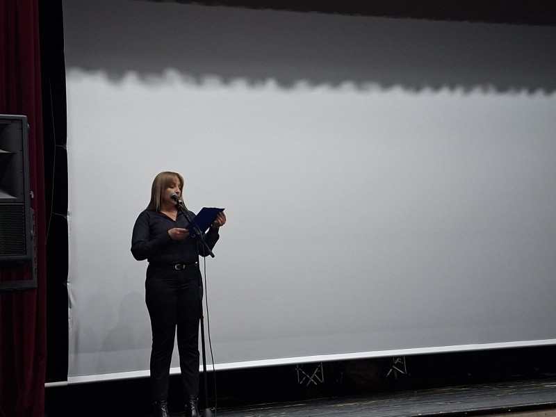 Program je potom nastavljen  kratkim uvodom moderatorice Suzane Sudar. / Compas.hr