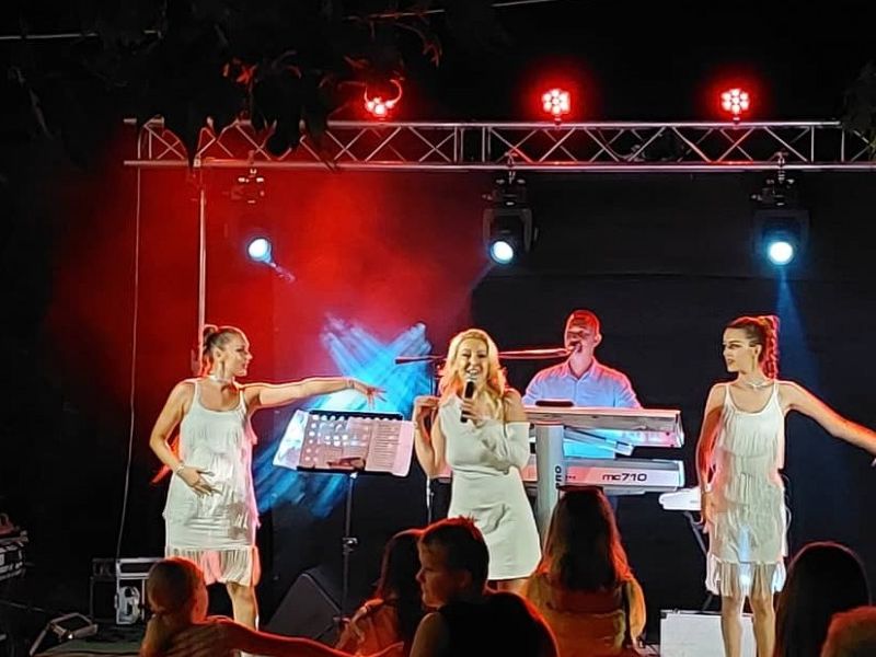 Koncert Cecilije Rudić na Bazenima Lipik / Foto: Compas.hr