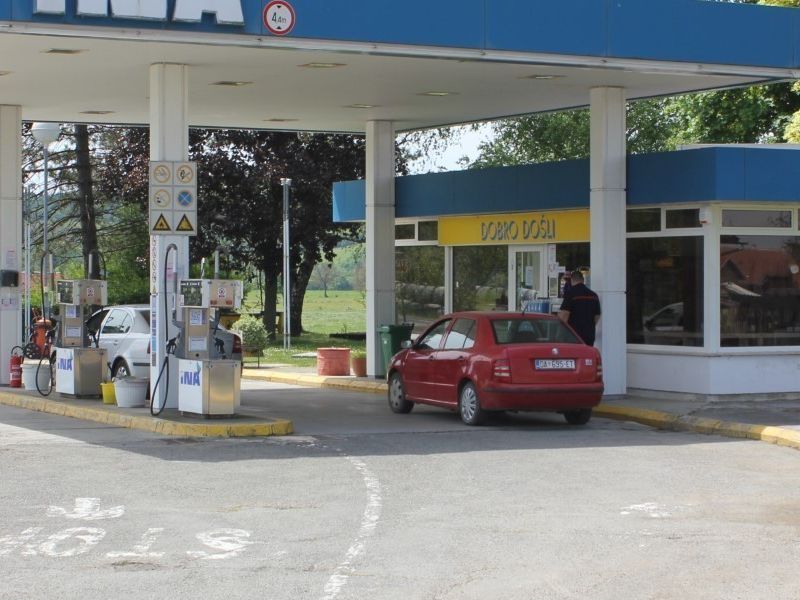 Benzinska postaja u Donjem Čagliću / Compas.hr