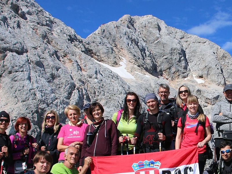 na Kredarici (2515 m) s Triglavom u pozadini
