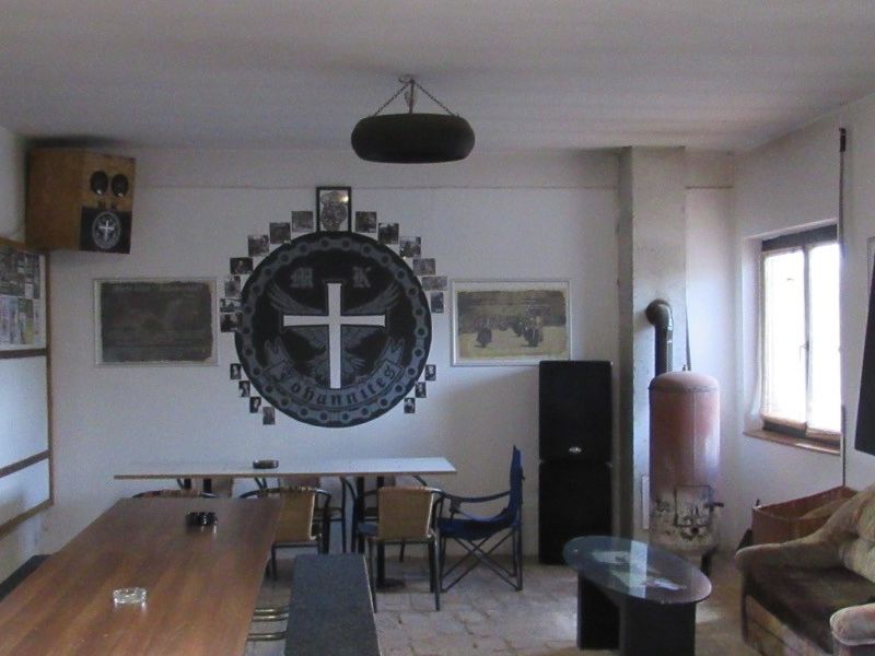 unutrašnjost prostorije za druženje