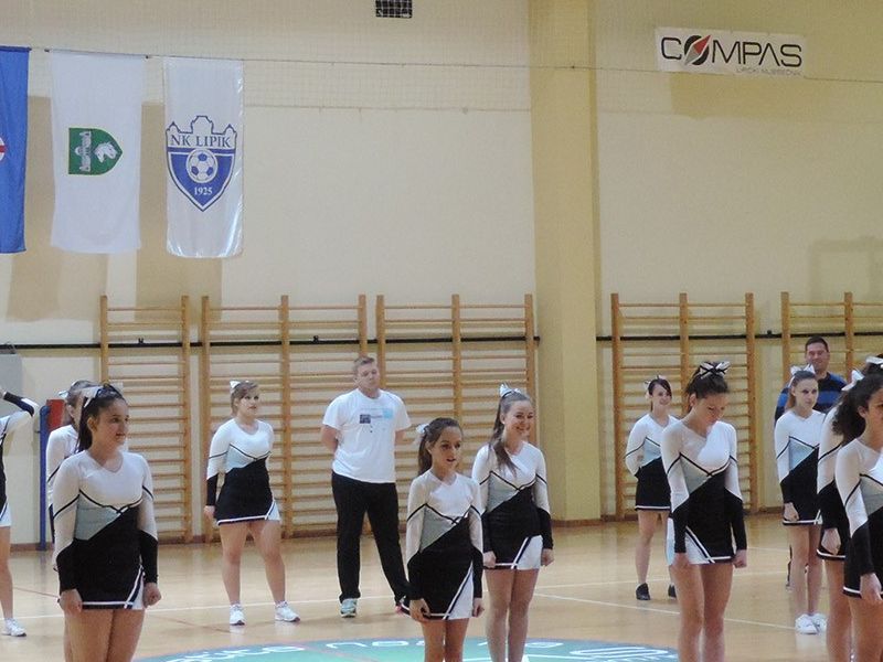 cheerleaders Iskrice iz Lipovljana