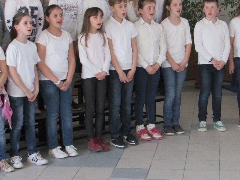 Zbor OŠ braće Radića iz Pakraca