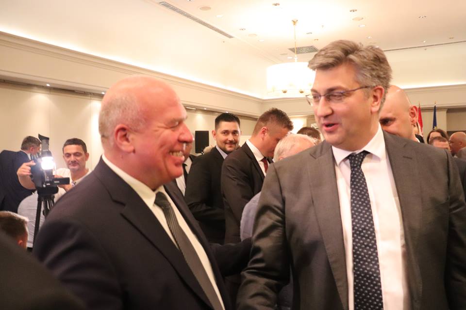 Vinko Kasana i Andrej Plenković