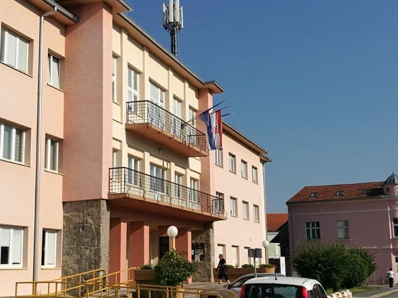 Pakrac - zgrada Gradske uprave