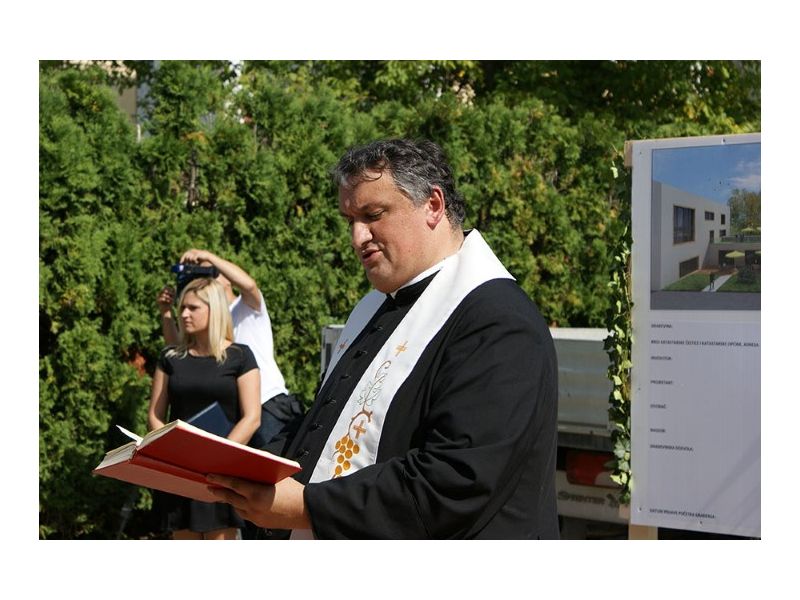 Vlč. Jozo Zorić