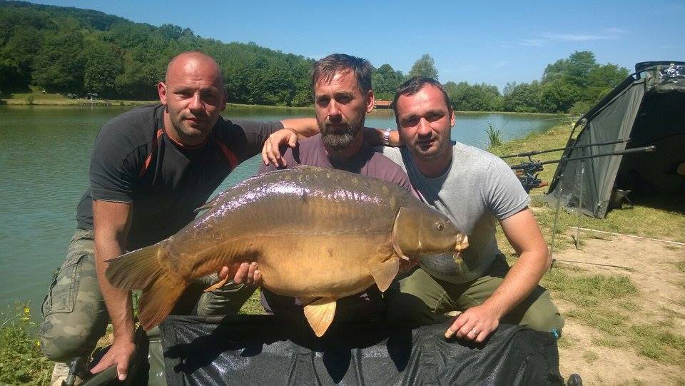 CT Gali sa šaranom teškim 21,650 kg (izvor fotografije: CT Gali)
