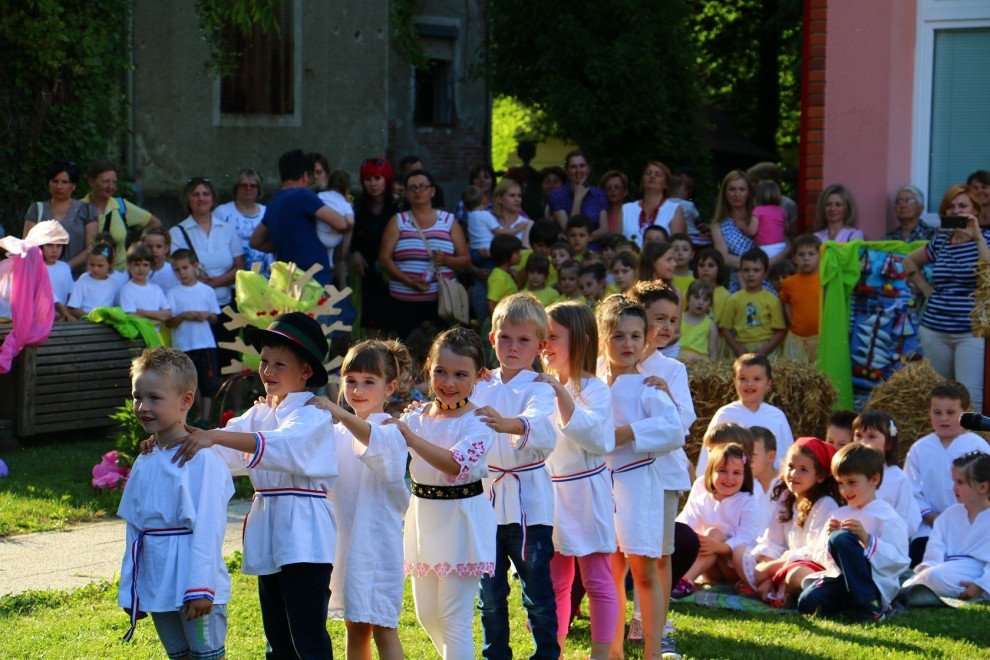 foto: arhiva Compasa (završna priredba Dječjeg vrtića Kockica) 